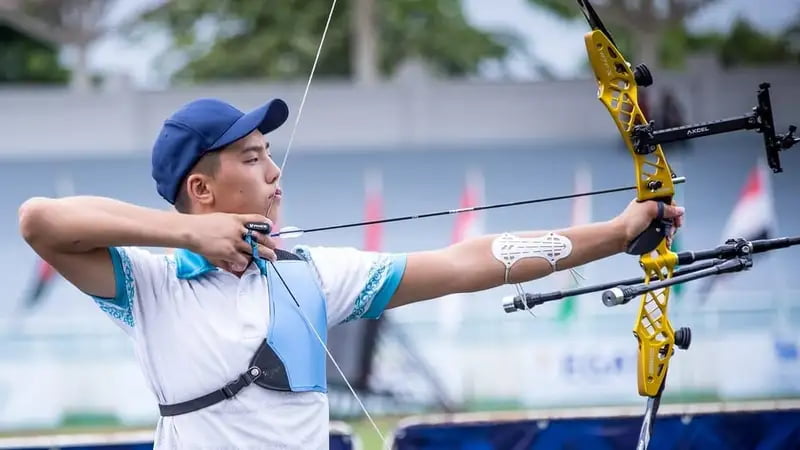 Лучник из Казахстана впервые прошёл квалификацию на Олимпиаду